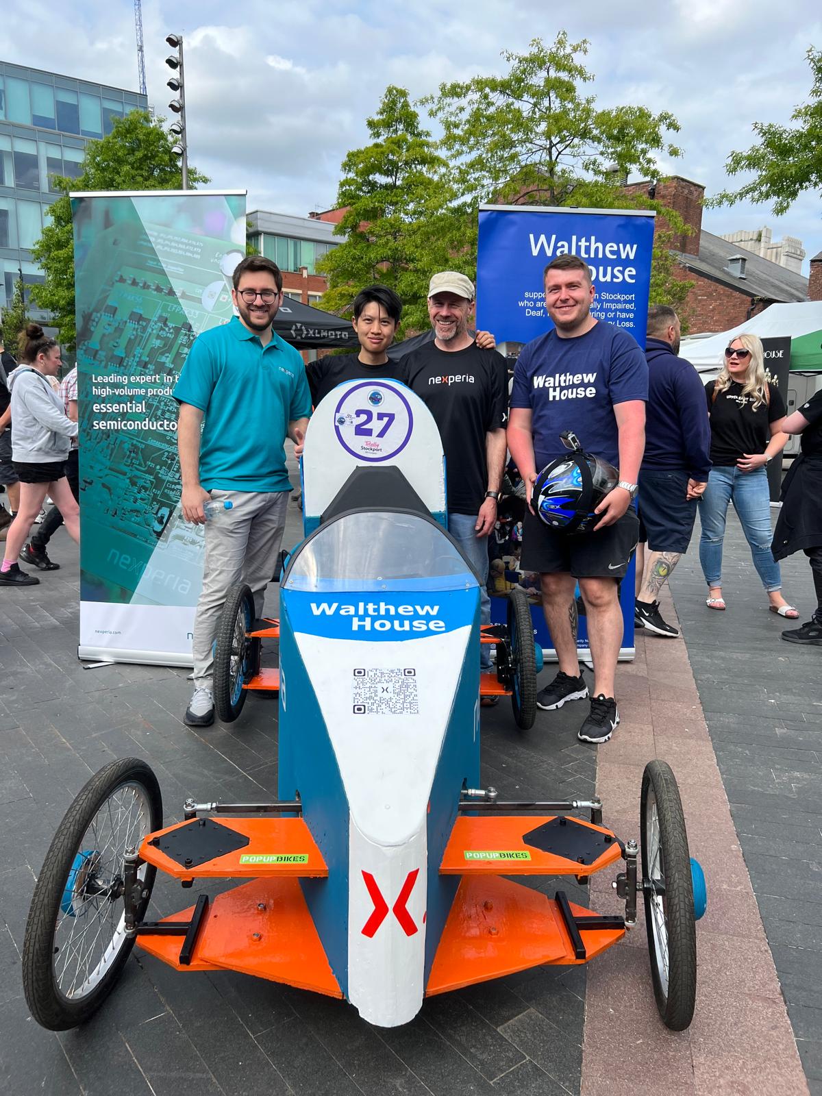 Team photo with Walthew House and Nexperia members after the race